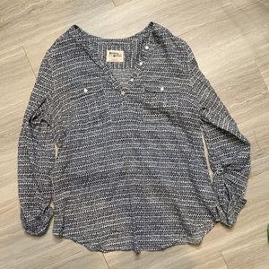 Anthropologie holding horse shirt women’s small